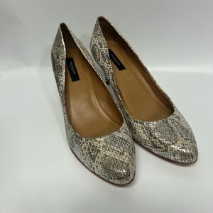 Ann Taylor Beige Snakeskin Heels